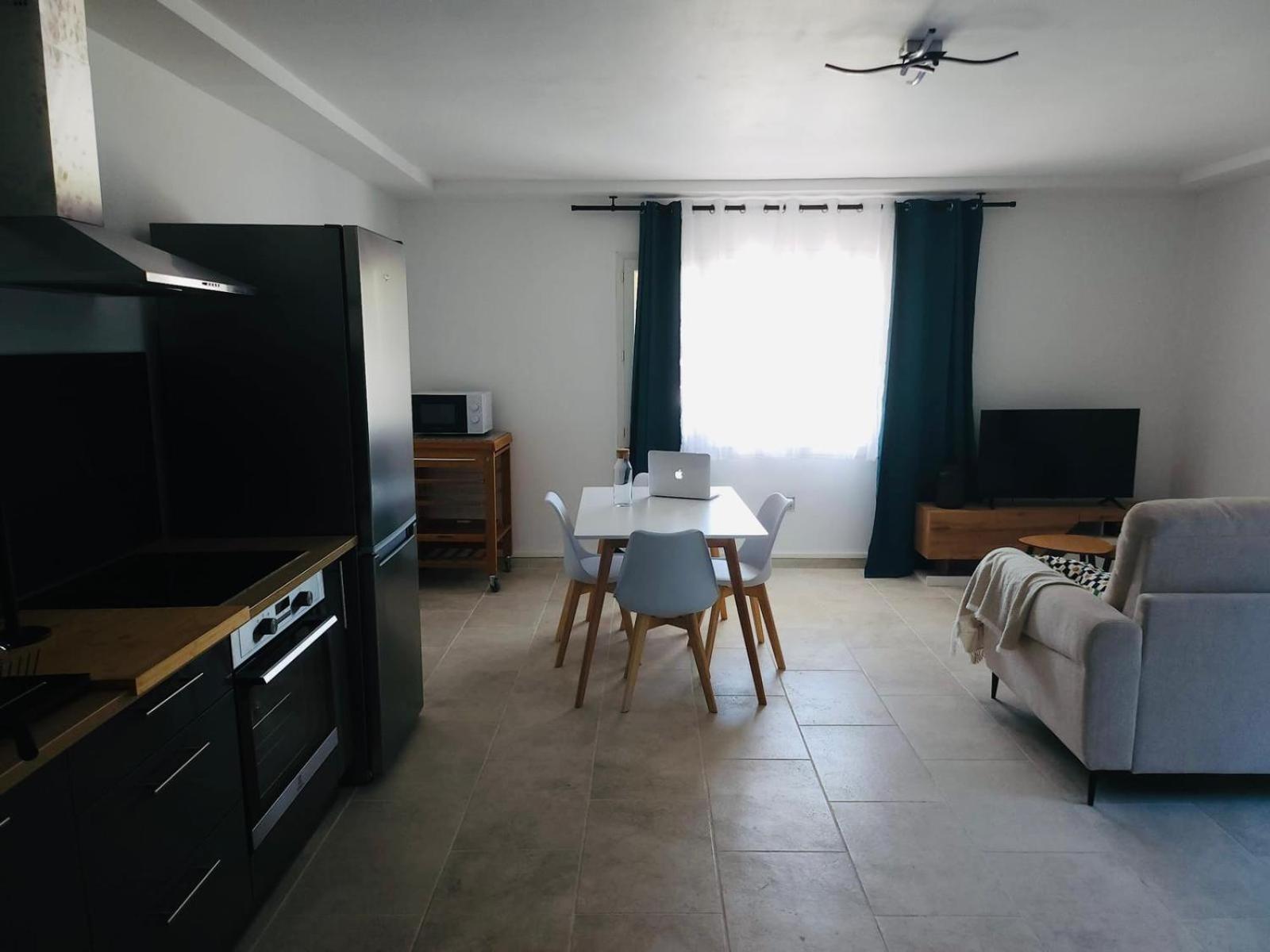 Appartement Paisible Pour 4 Personnes 몽펠리에 외부 사진